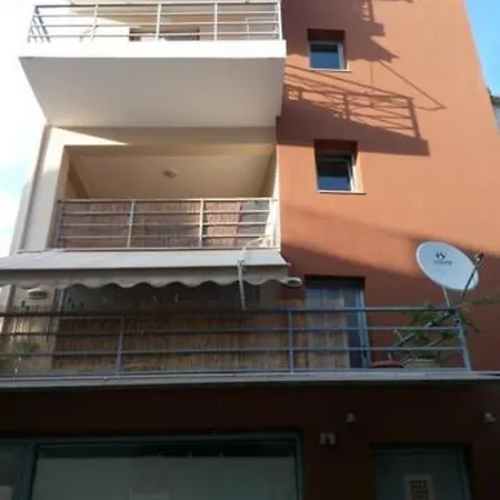 Mesolóngion Makis Rooms C מראה חיצוני תמונה